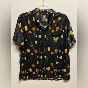 EUC Hiden Born in The Backcountry Beer/Guitar Print Shirt SZ XXL